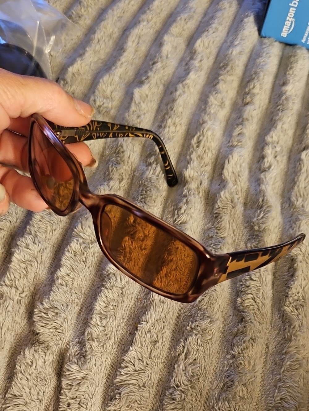 bebe Alota Love BB5012 Designer Sunglasses! Vintage